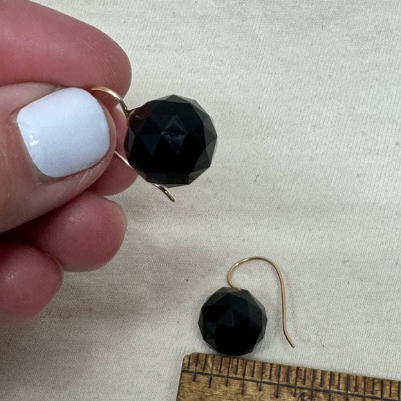 14K Gold Antique Mourning Victorian Black Faceted Earrings c1880 - Picture 9 of 10